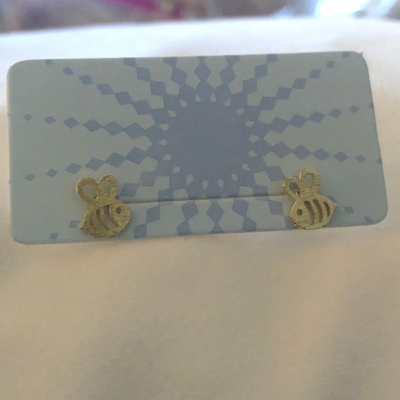 Modcloth Jewelry - ModCloth Bumblebee Earrings!